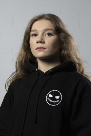 BLACK CLASSIC HOODIE