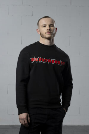 BLACK CREW NECK