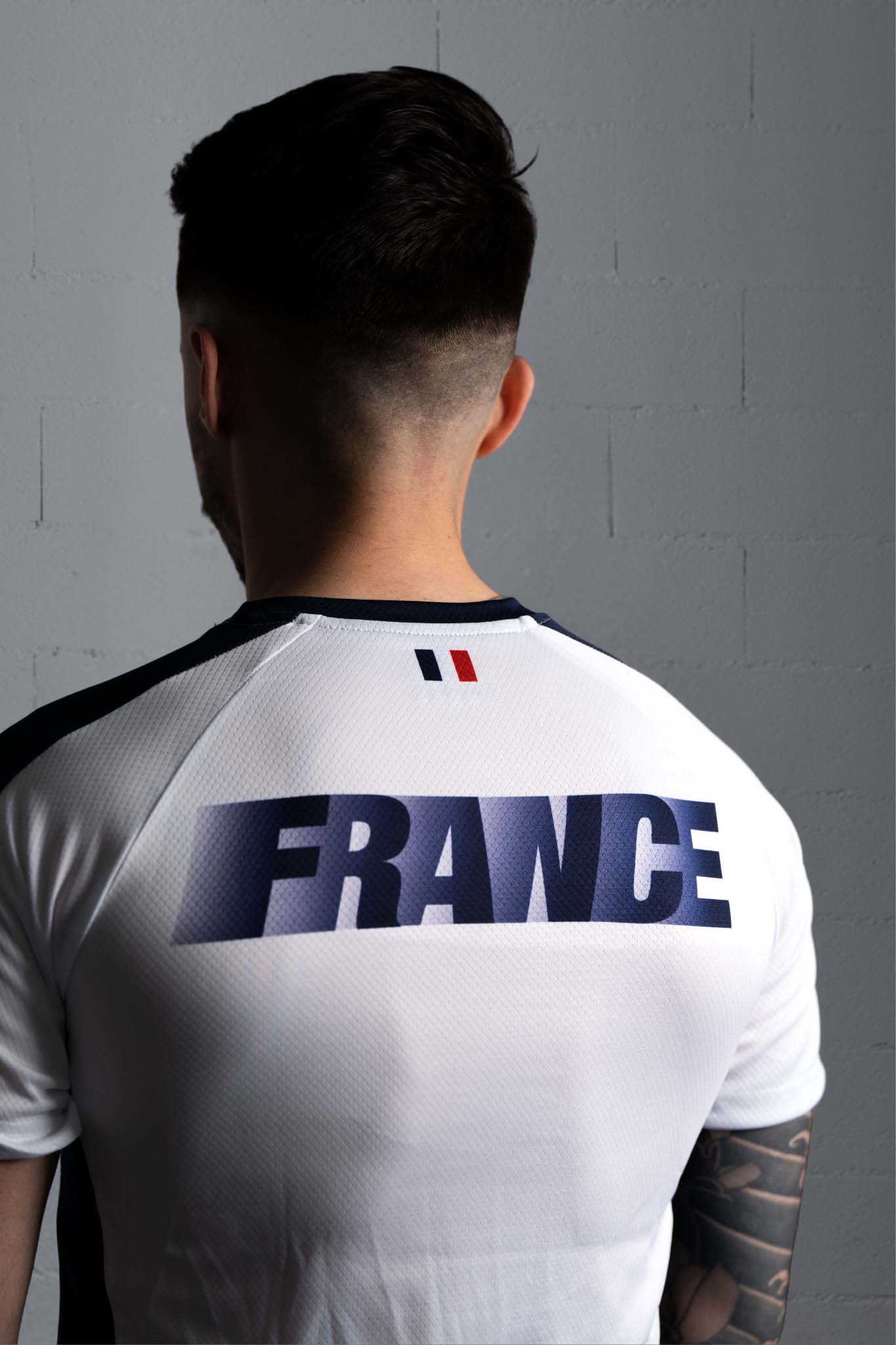 SUPPORTER TEE – Image 2